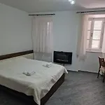 Rooms Dana Old Town Budva
